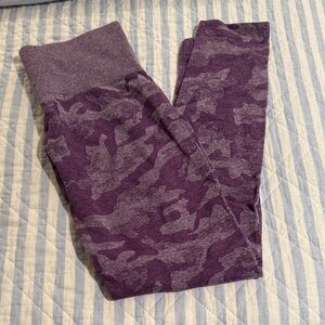 NVGT Purple Camouflage Leggings